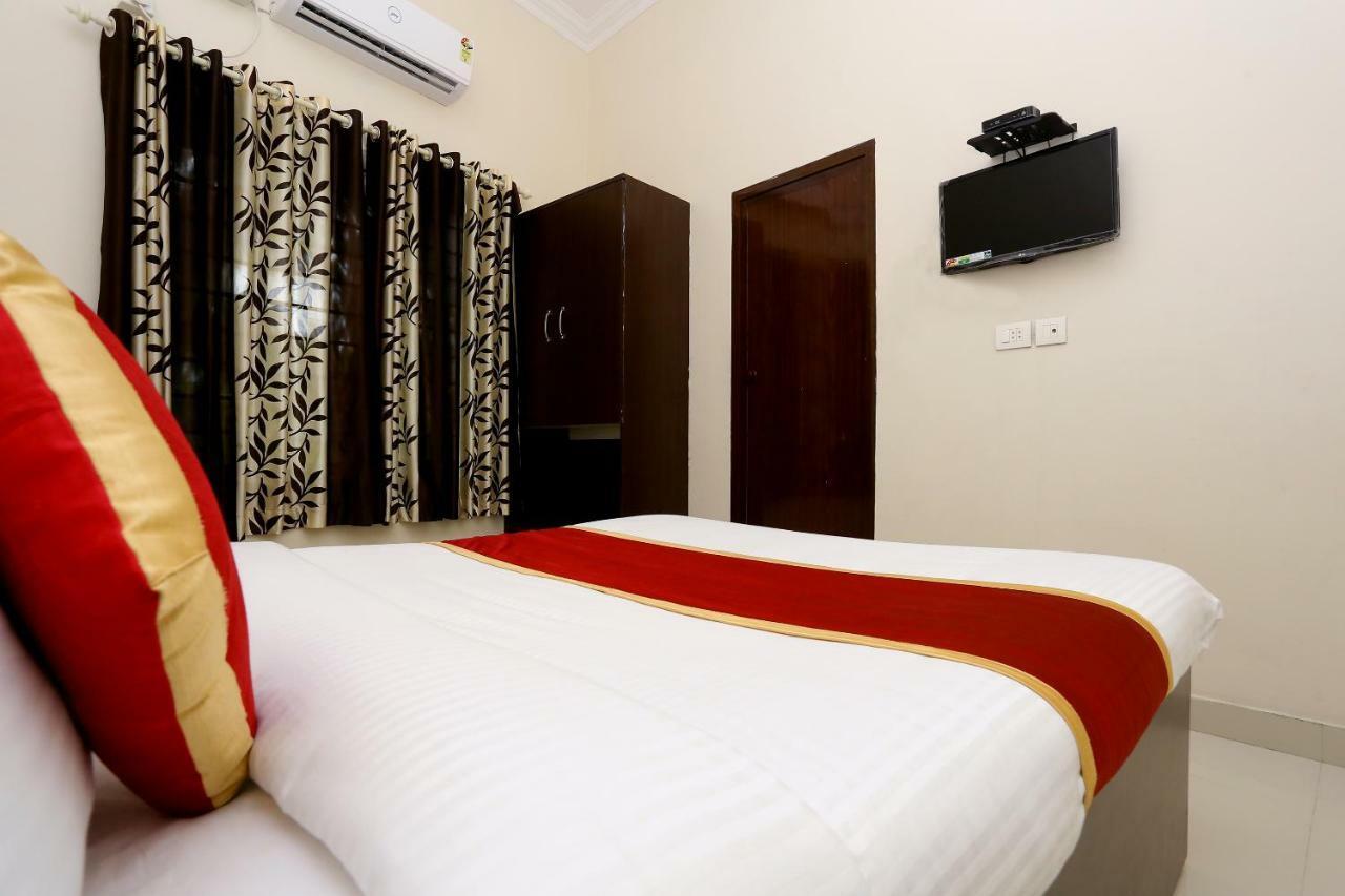 Oyo 9118 Saravana Inn تريفِندرم المظهر الخارجي الصورة