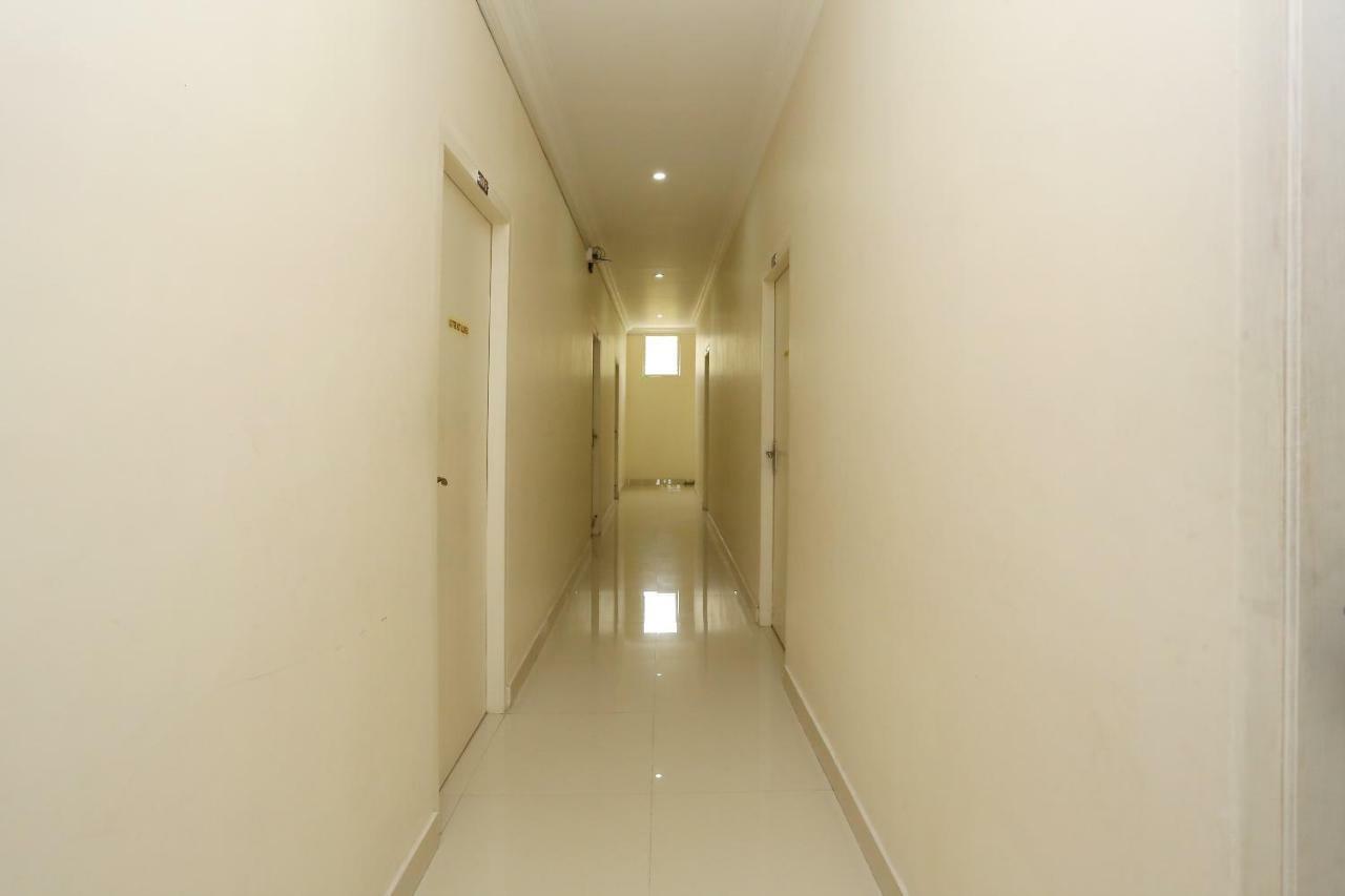 Oyo 9118 Saravana Inn تريفِندرم المظهر الخارجي الصورة